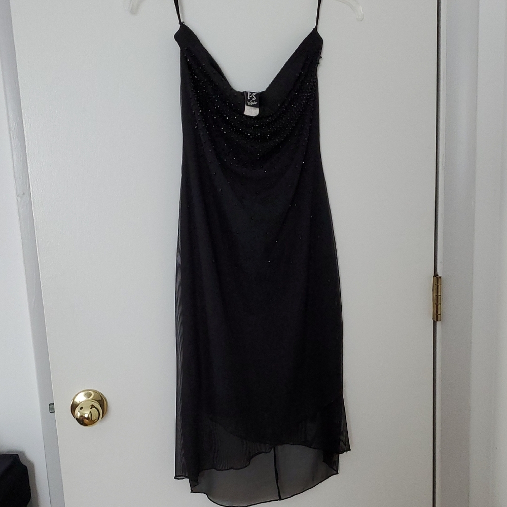 Elegant Black Strapless Chiffon Dress